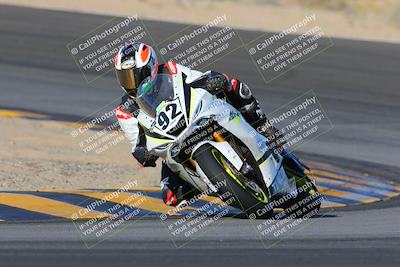 media/Dec-18-2022-SoCal Trackdays (Sun) [[8099a50955]]/Turn 10 (140pm)/